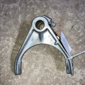 Вилка КПП 4/5 передачи MYY5 (б/у) Isuzu NMR85, Isuzu NQR71, Isuzu NQR75